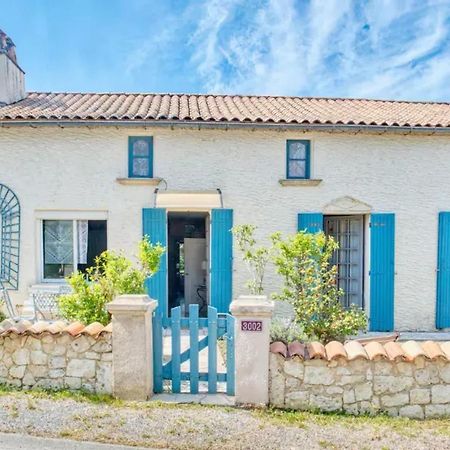 Villa Charmante A Bosset Avec Piscine Partagee المظهر الخارجي الصورة