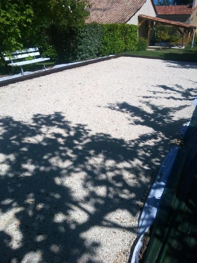 Villa Charmante A Bosset Avec Piscine Partagee المظهر الخارجي الصورة