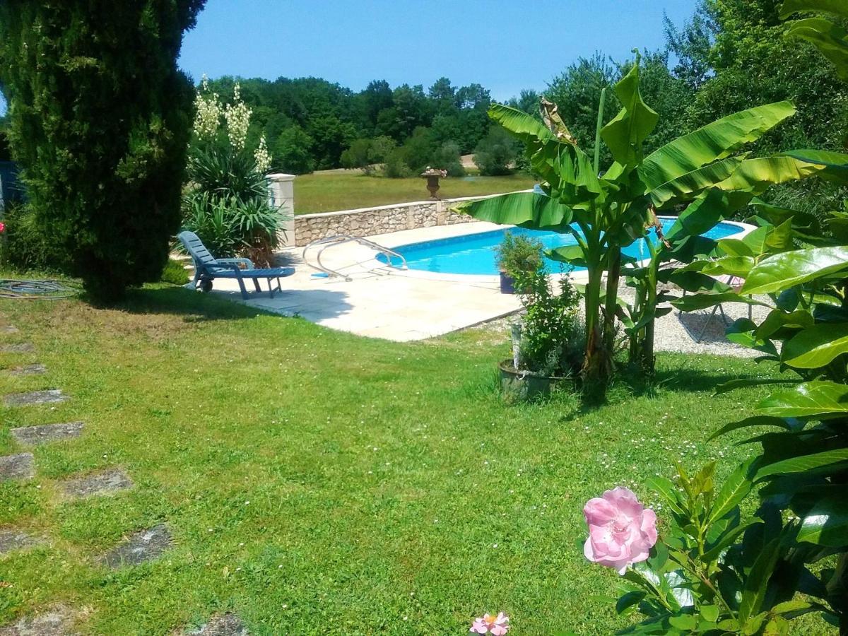Villa Charmante A Bosset Avec Piscine Partagee المظهر الخارجي الصورة